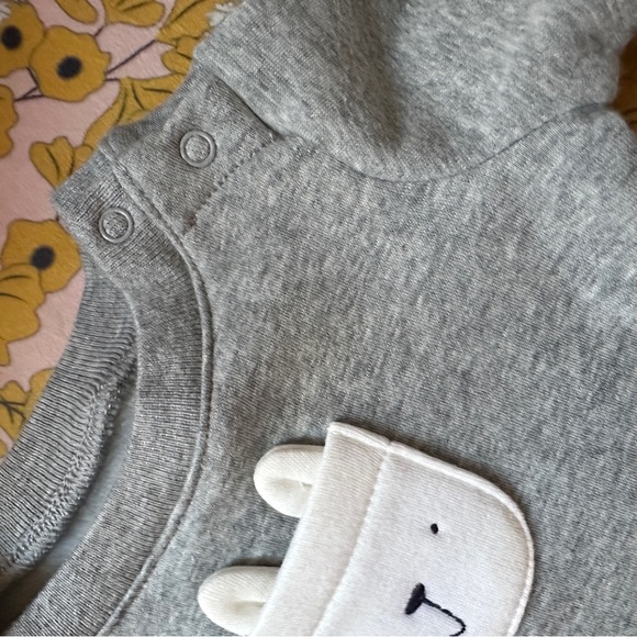 Baby Gap Brannan Bear Sweatshirt Newborn - Picture 4 of 8